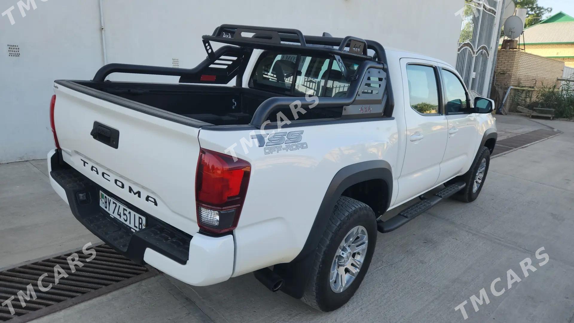 Toyota Tacoma 2021 - 400 007 TMT - Halaç - img 4