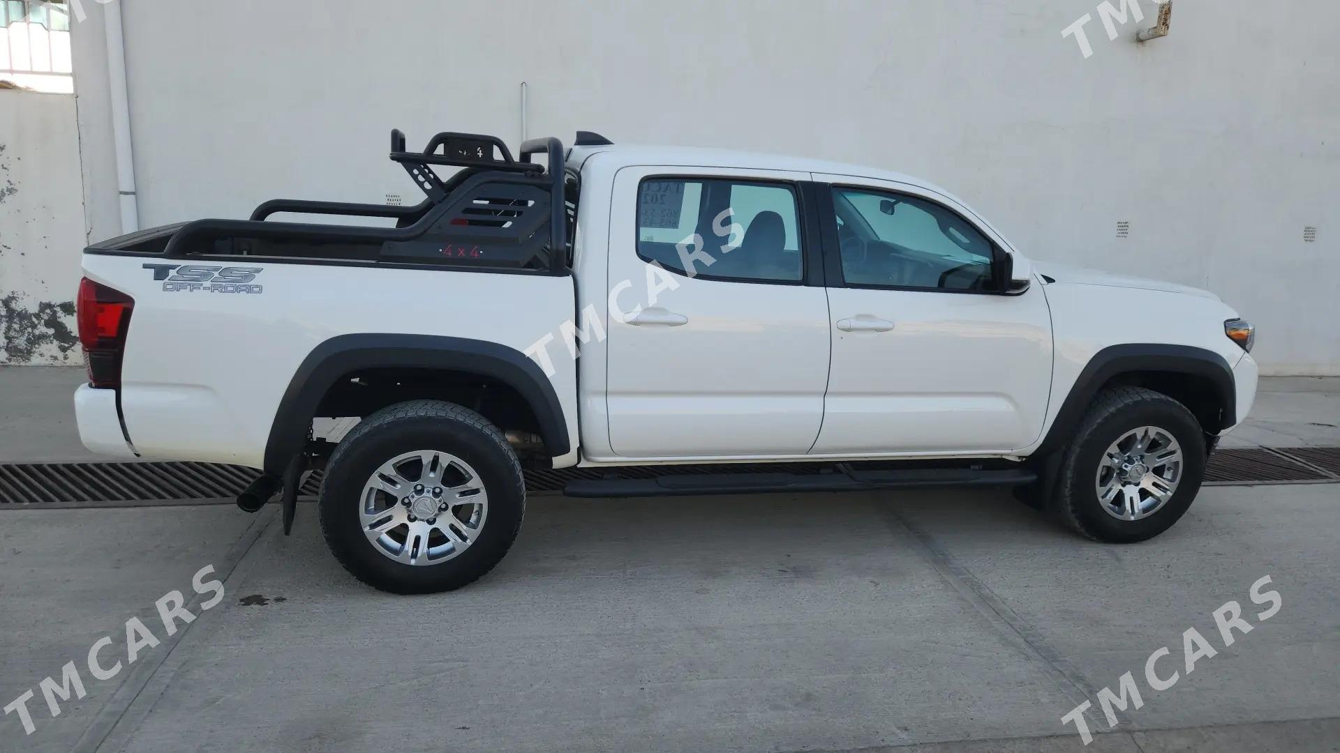 Toyota Tacoma 2021 - 400 007 TMT - Halaç - img 3