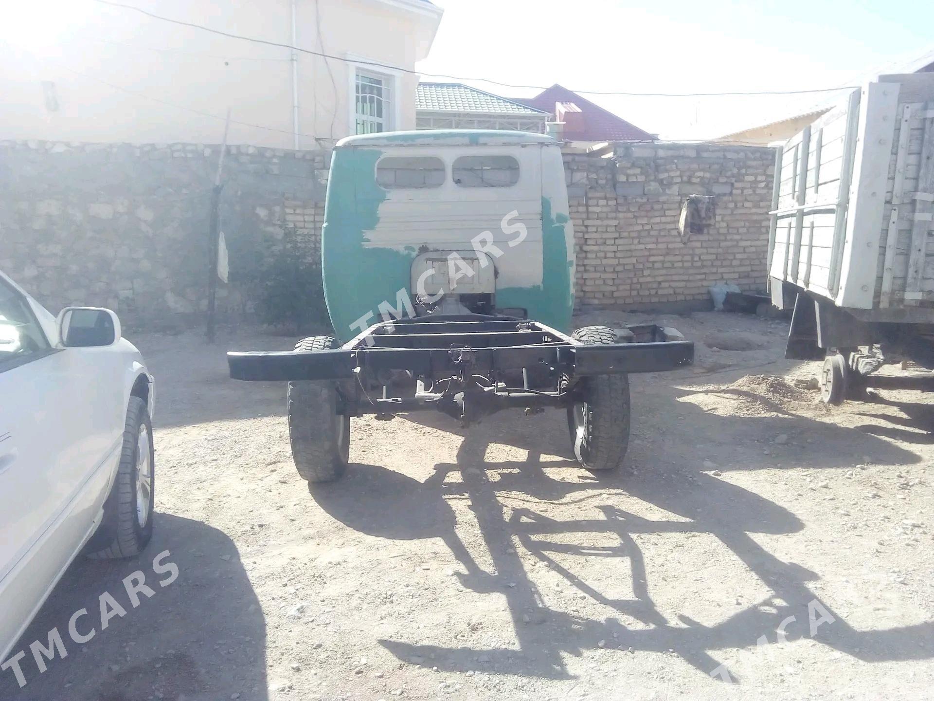 UAZ 452 1984 - 30 000 TMT - Балканабат - img 3