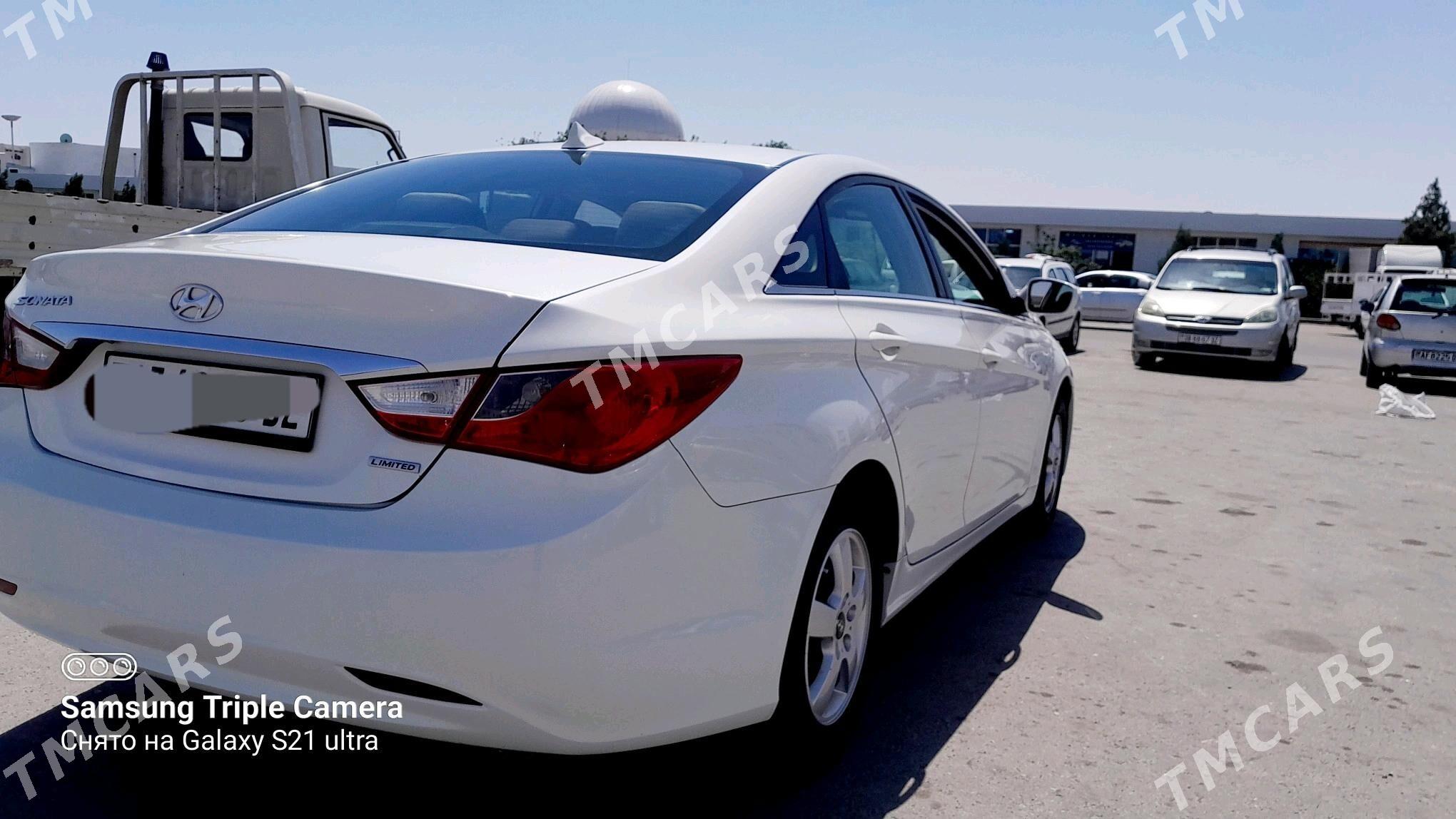Hyundai Sonata 2011 - 135 000 TMT - Губадаг - img 7