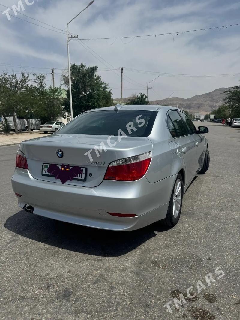 BMW 530 2006 - 180 000 TMT - Балканабат - img 4