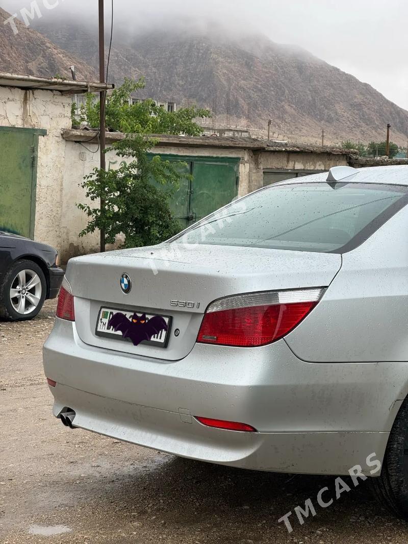 BMW 530 2006 - 180 000 TMT - Балканабат - img 2