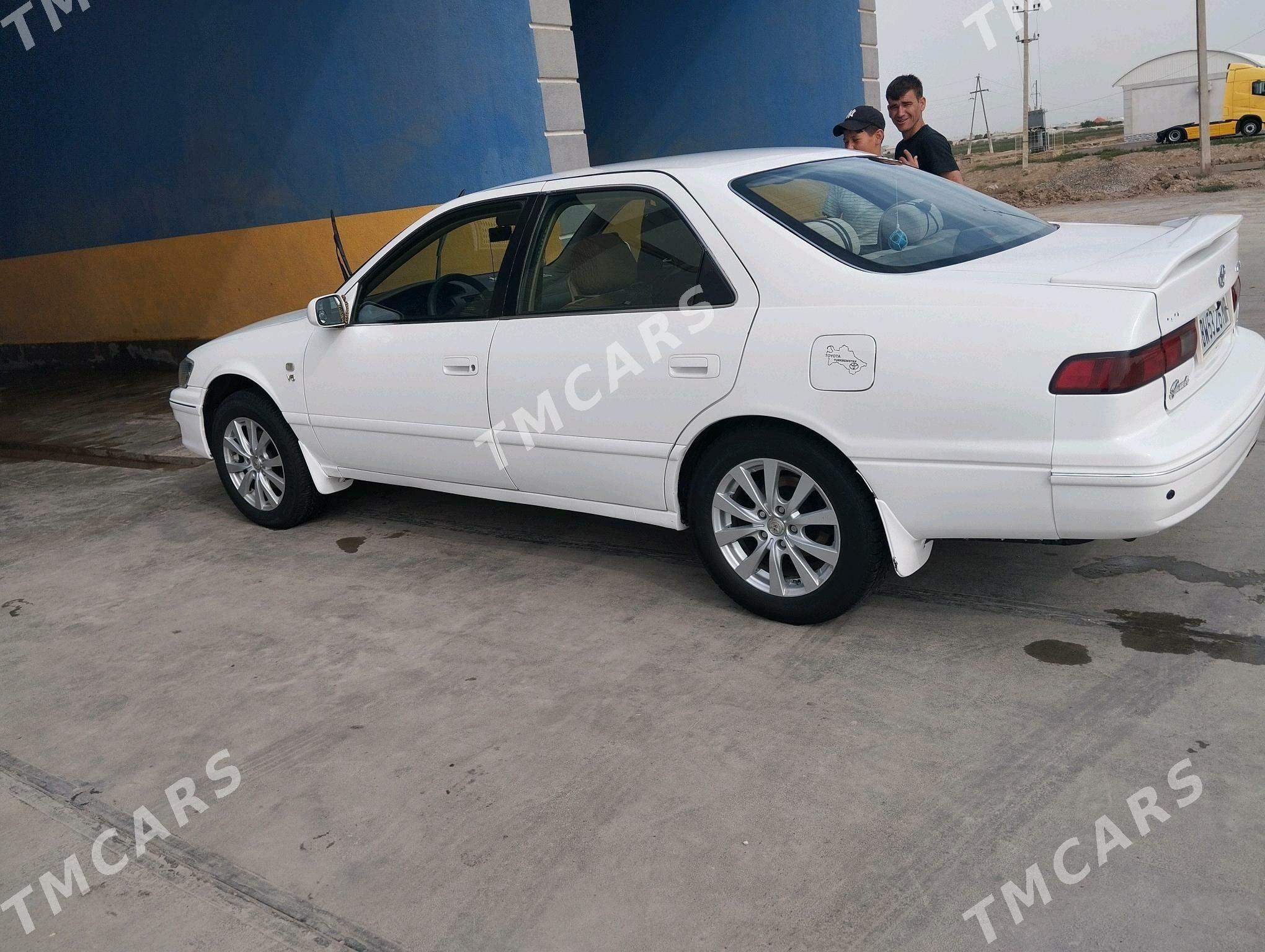 Toyota Camry 1997 - 130 000 TMT - Mary - img 3
