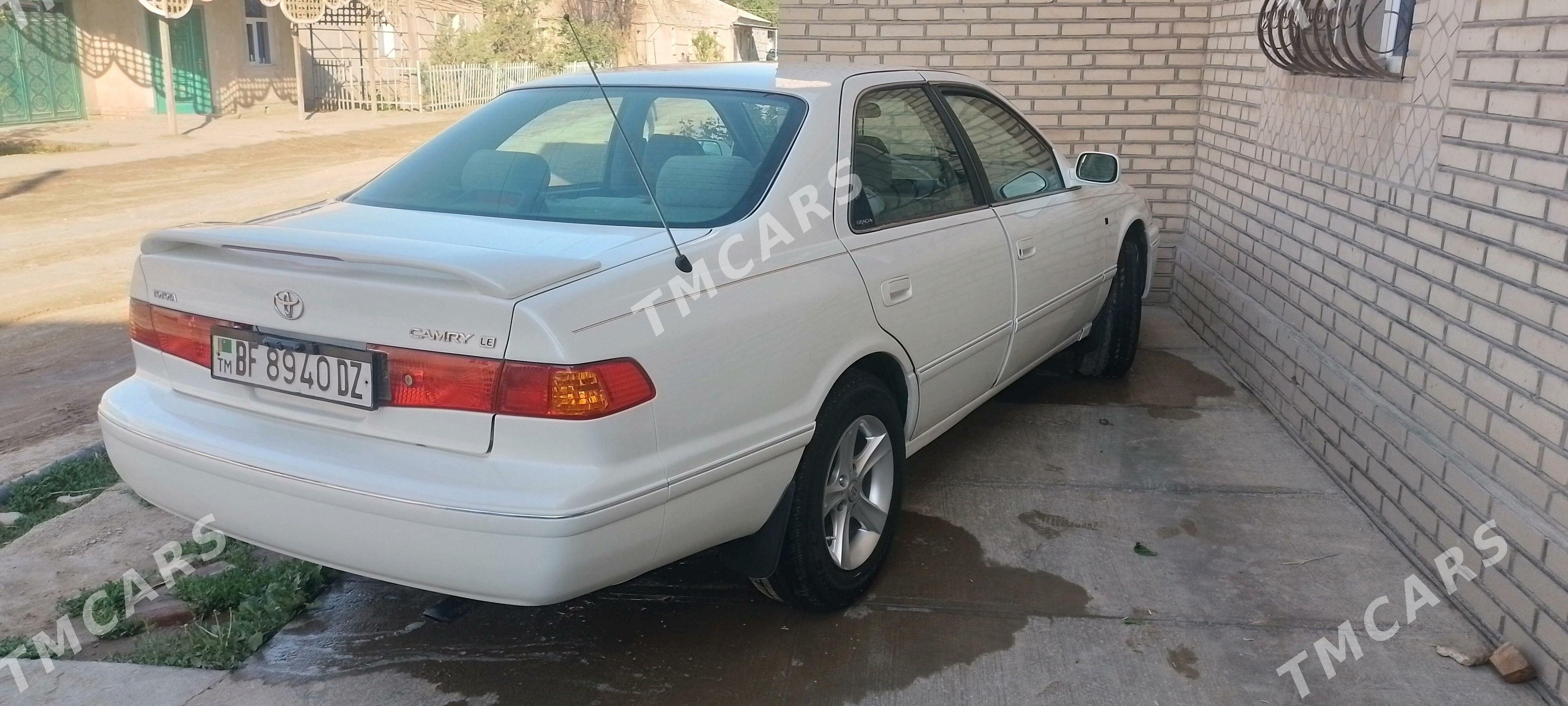 Toyota Camry 1997 - 140 000 TMT - Шабатский этрап - img 3