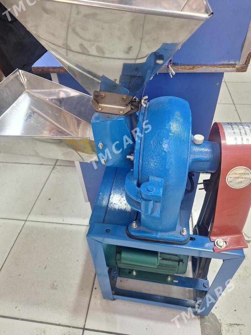 yer süryan traktor - Büzmeýin - img 2
