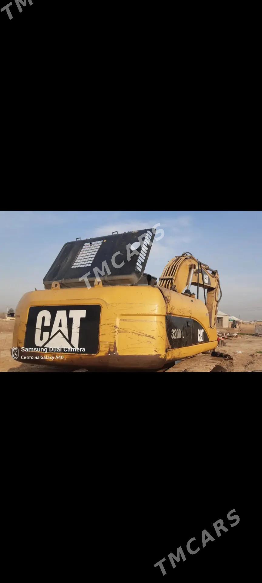 Caterpillar Excavator 2010 - 700 000 TMT - Ашхабад - img 1