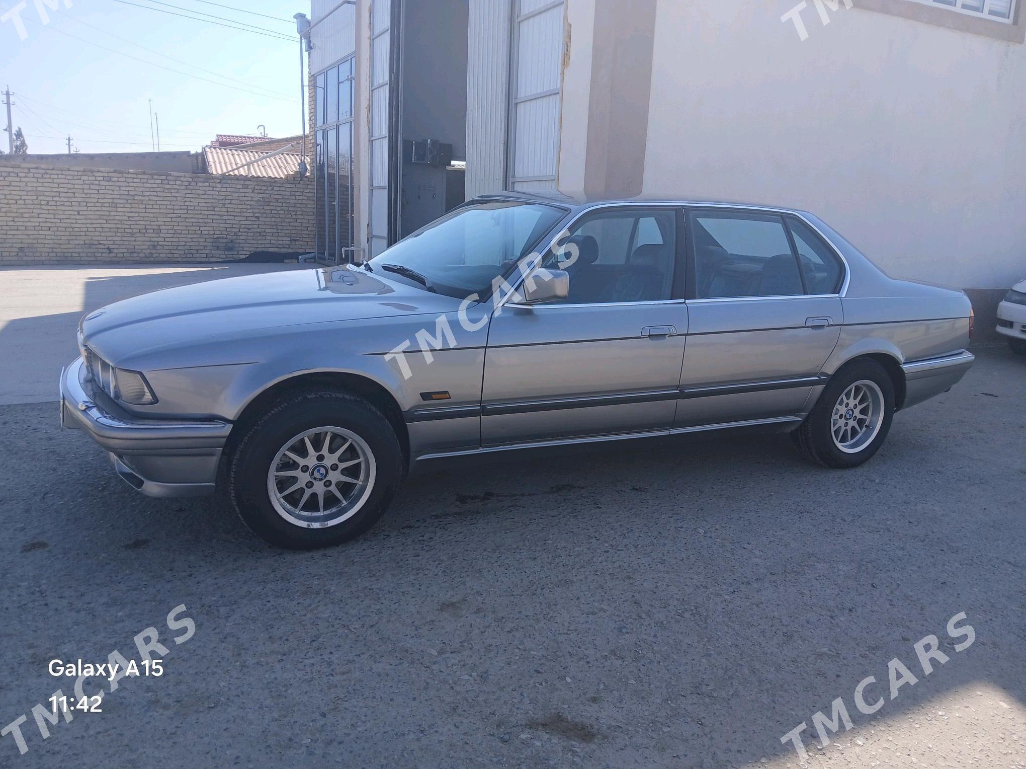 BMW 750 1988 - 55 000 TMT - Dänew - img 4