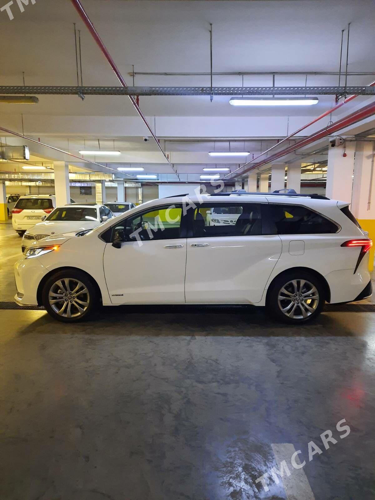 Toyota Sienna 2021 - 670 000 TMT - "Алтын Асыр" Гундогар базары ( Толкучка) - img 5