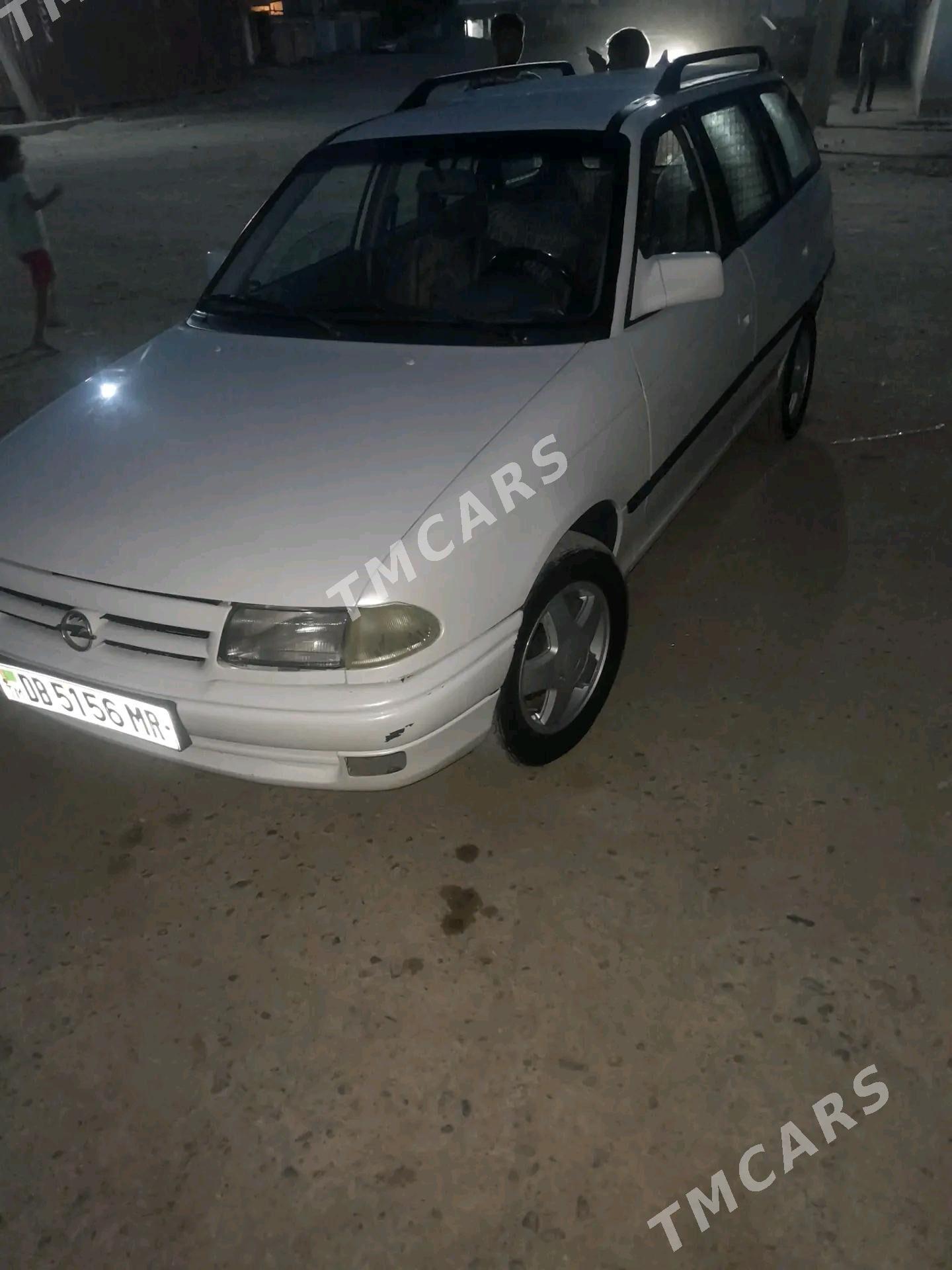 Opel Astra 1992 - 32 000 TMT - Mary - img 6