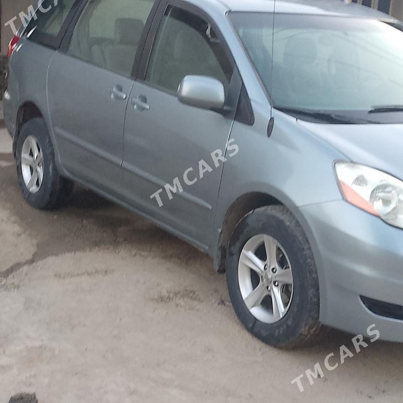 Toyota Sienna 2006 - 180 000 TMT - Гурбансолтан Едже - img 3