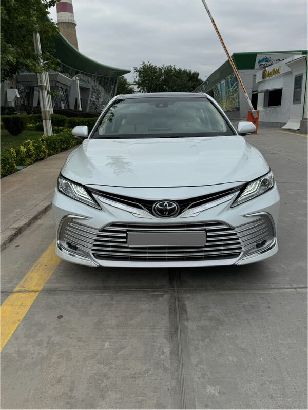 Toyota Camry 2022 - 598 000 TMT - Aşgabat - img 3