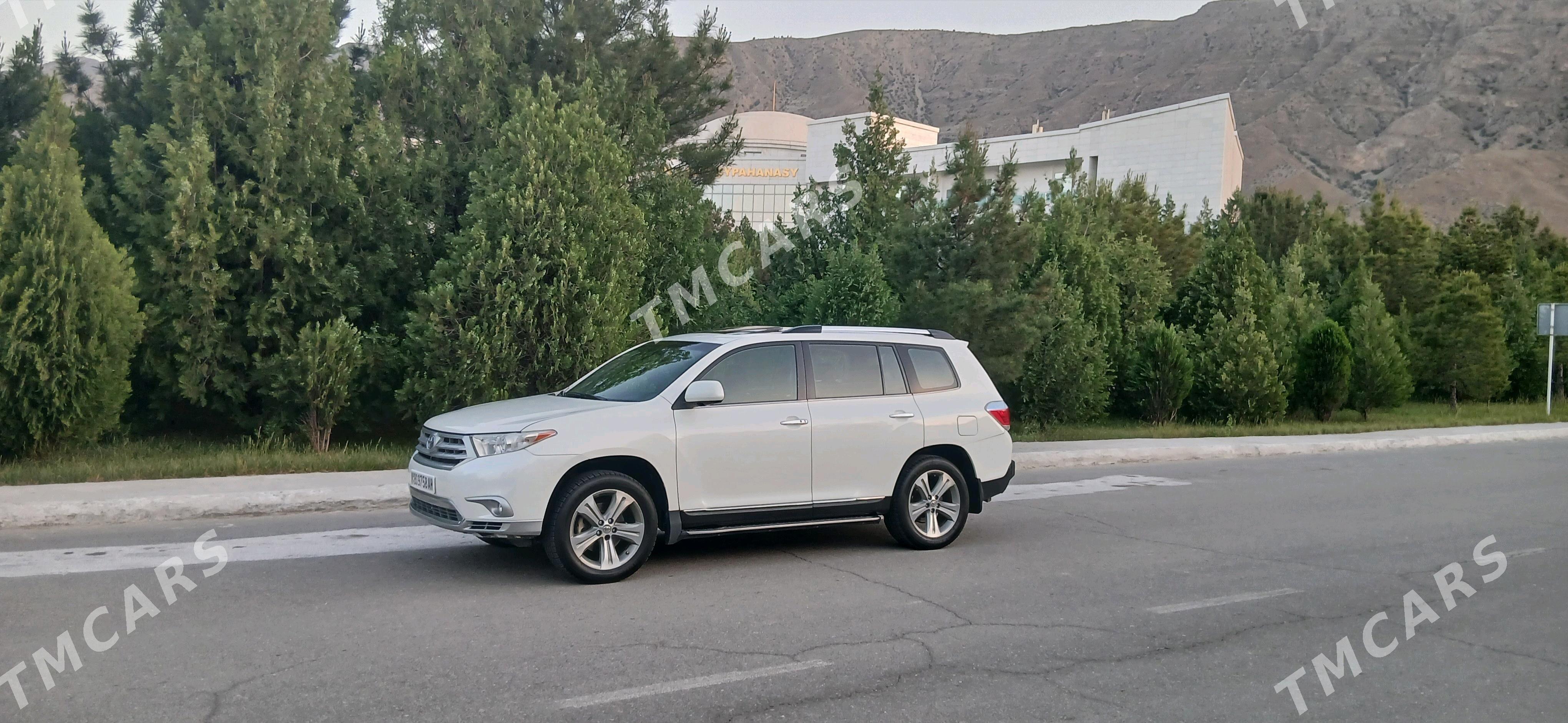 Toyota Highlander 2012 - 305 000 TMT - Бахарден - img 4