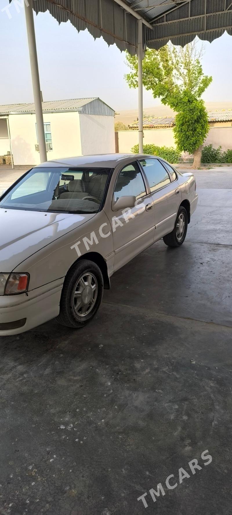 Toyota Avalon 1998 - 105 000 TMT - Тагтабазар - img 3