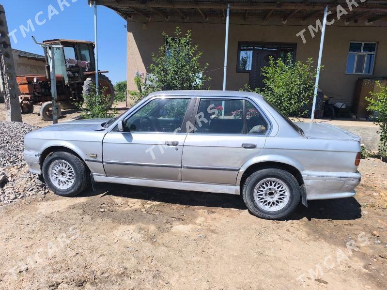BMW 320 1988 - 7 000 TMT - Губадаг - img 5