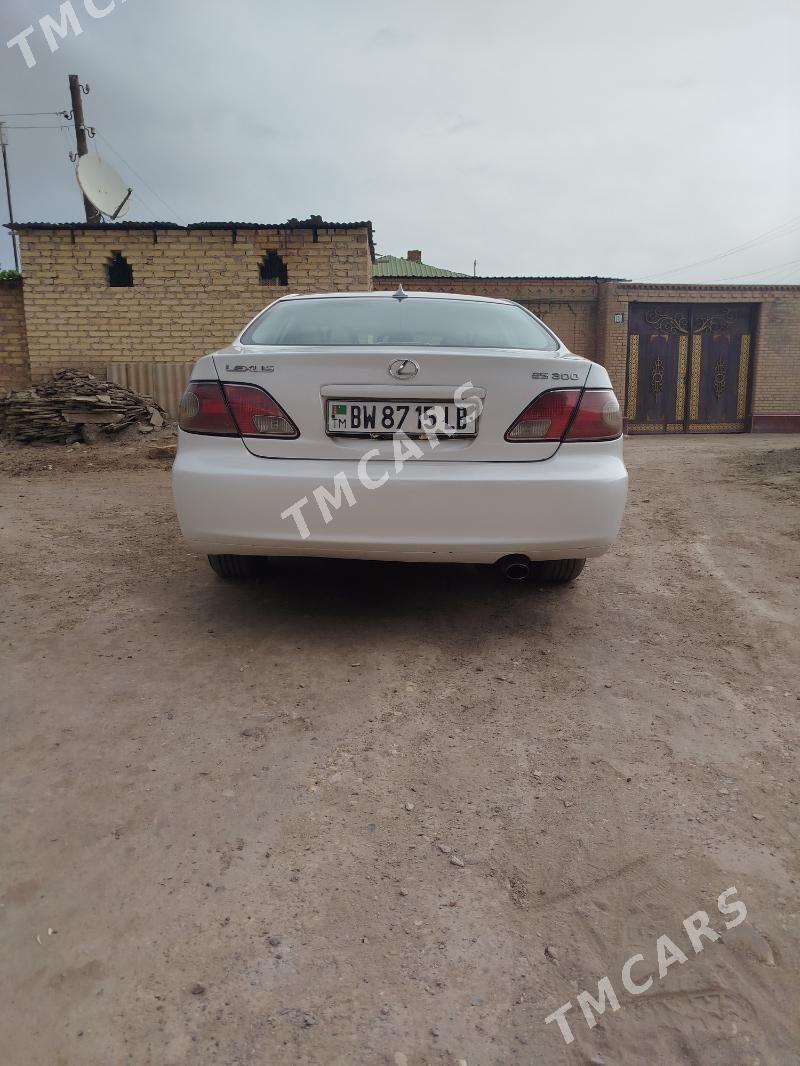 Lexus ES 300 2002 - 140 000 TMT - Farap - img 8