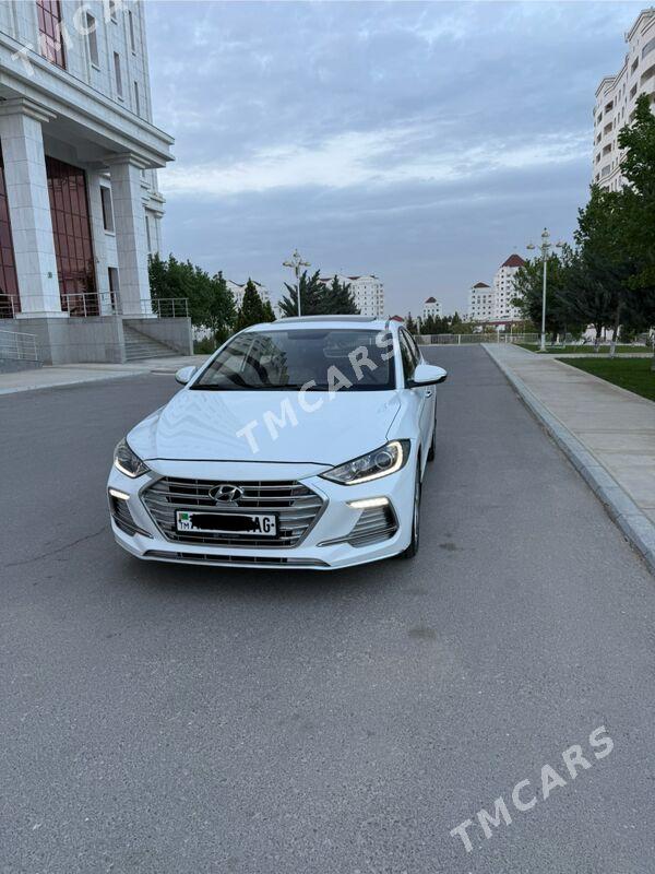 Hyundai Elantra 2018 - 263 000 TMT - Parahat 7 - img 8