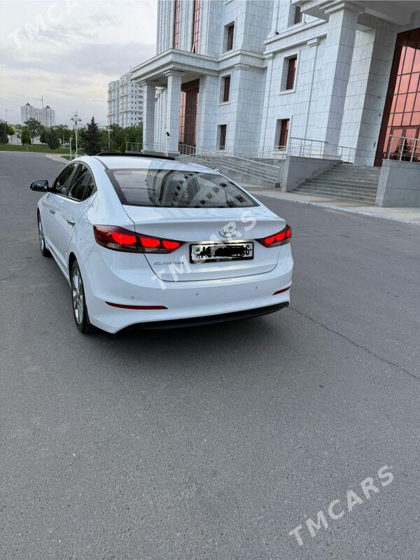 Hyundai Elantra 2018 - 263 000 TMT - Parahat 7 - img 6