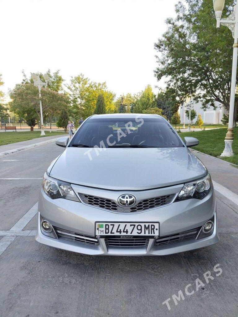 Toyota Camry 2013 - 230 000 TMT - Мары - img 3