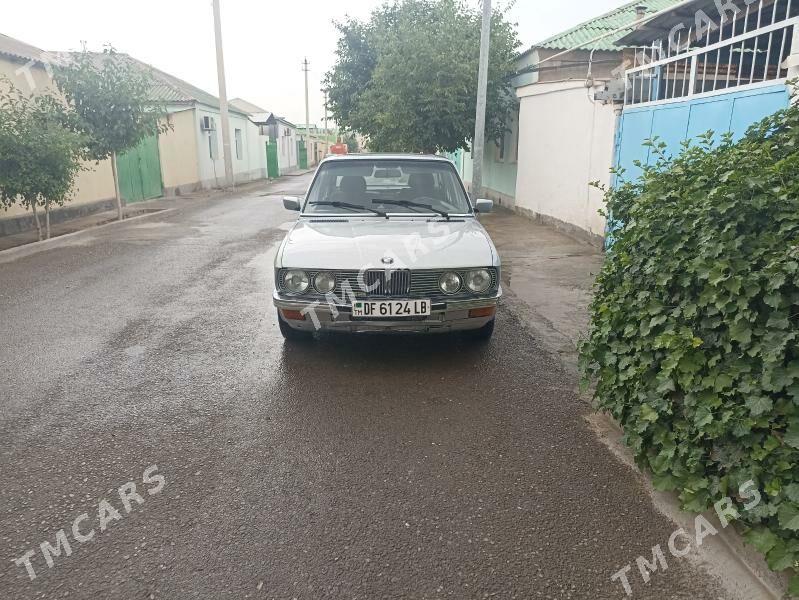 BMW 535 1983 - 25 000 TMT - Büzmeýin GRES - img 4