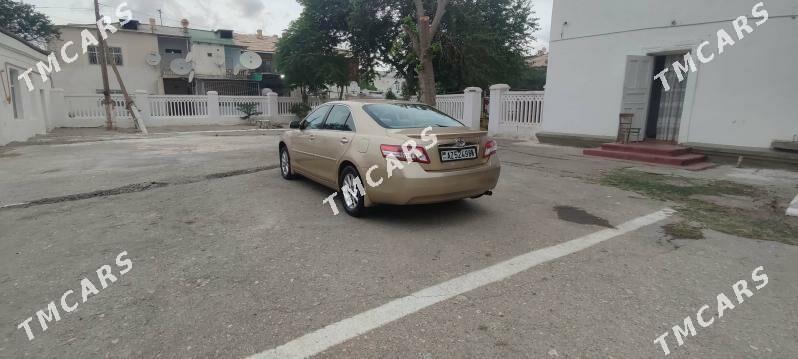 Toyota Camry 2011 - 170 000 TMT - Балканабат - img 5
