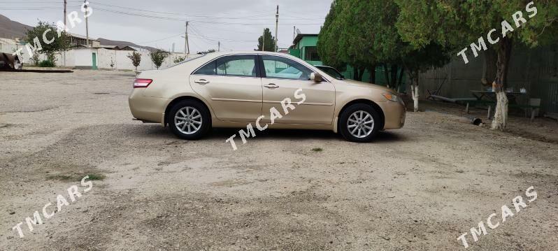 Toyota Camry 2011 - 170 000 TMT - Балканабат - img 4