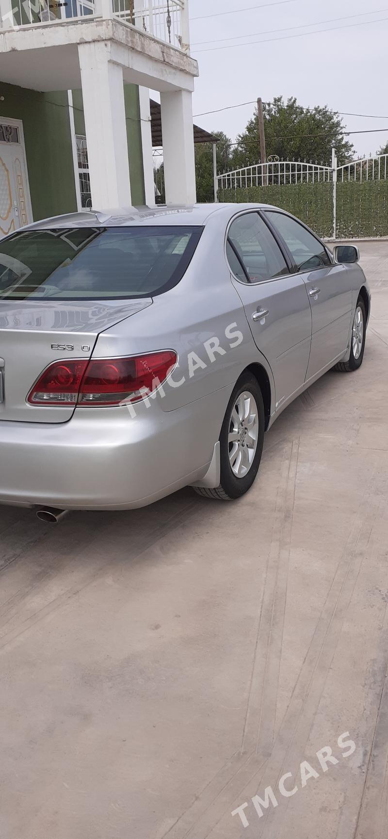 Lexus ES 300 2003 - 185 000 TMT - Керки - img 3