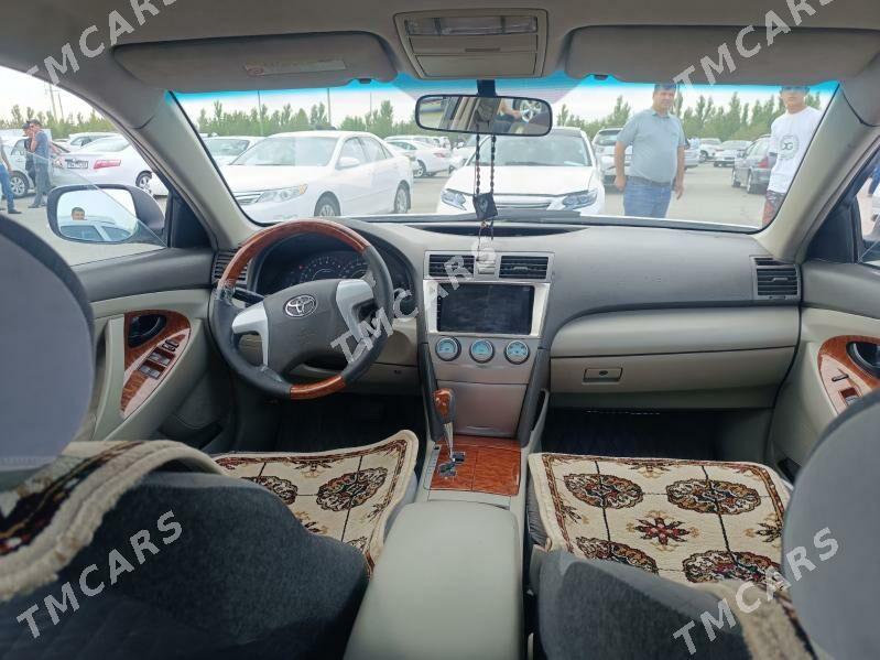 Toyota Camry 2010 - 145 000 TMT - Дашогуз - img 2