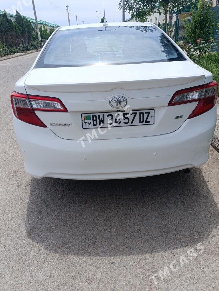 Toyota Camry 2012 - 175 000 TMT - Дашогуз - img 9