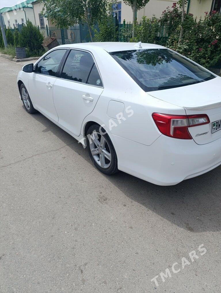 Toyota Camry 2012 - 175 000 TMT - Дашогуз - img 4