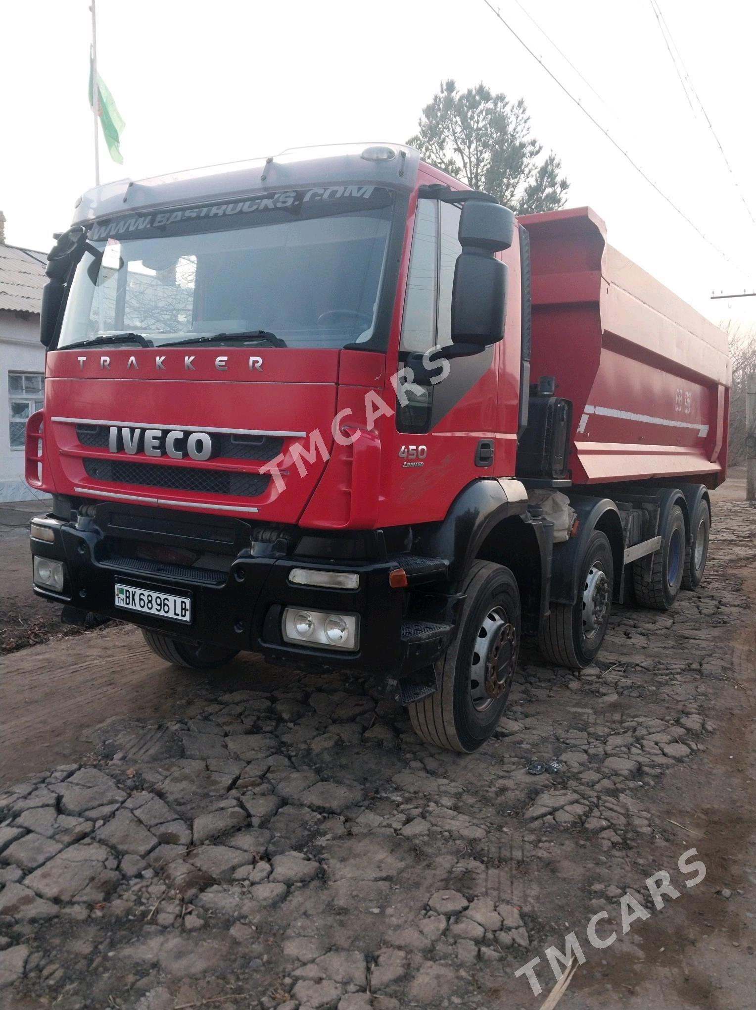 Iveco Trakker 2008 - 560 000 TMT - Дянев - img 3