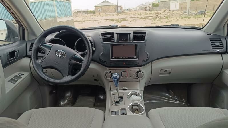 Toyota Highlander 2010 - 290 000 TMT - Эсенгулы - img 6