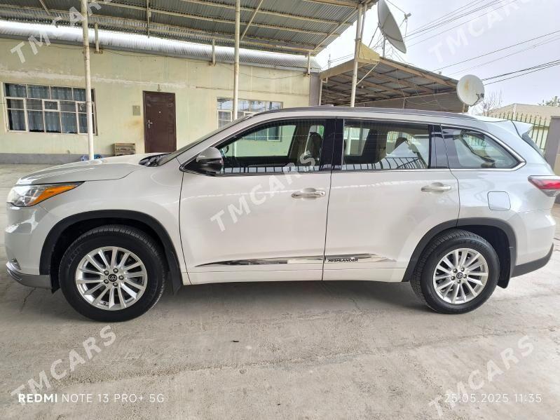 Toyota Highlander 2015 - 370 000 TMT - Garadamak - img 4