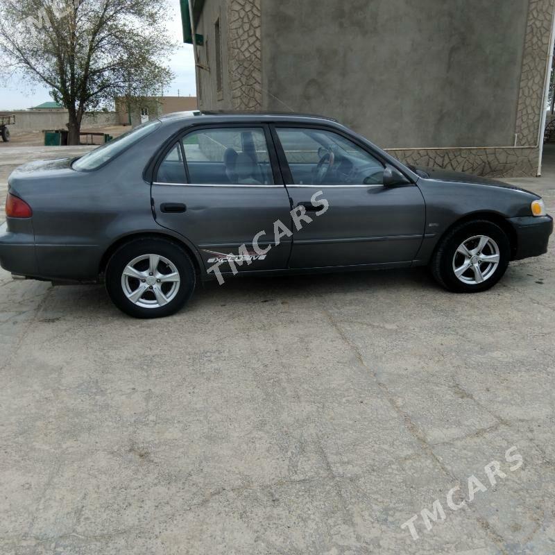 Toyota Corolla 2001 - 85 000 TMT - Türkmenbaşy etr. - img 3