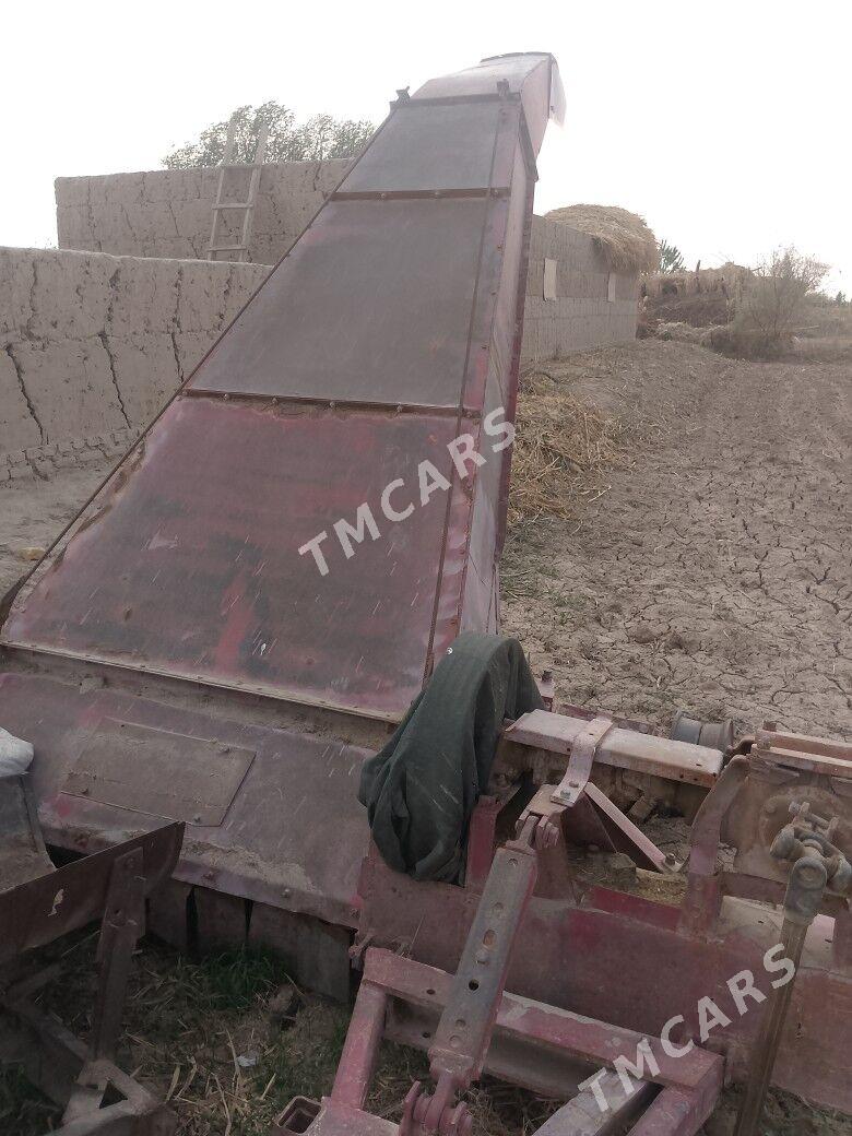 MTZ 80 1992 - 30 000 TMT - Görogly (Tagta) - img 3