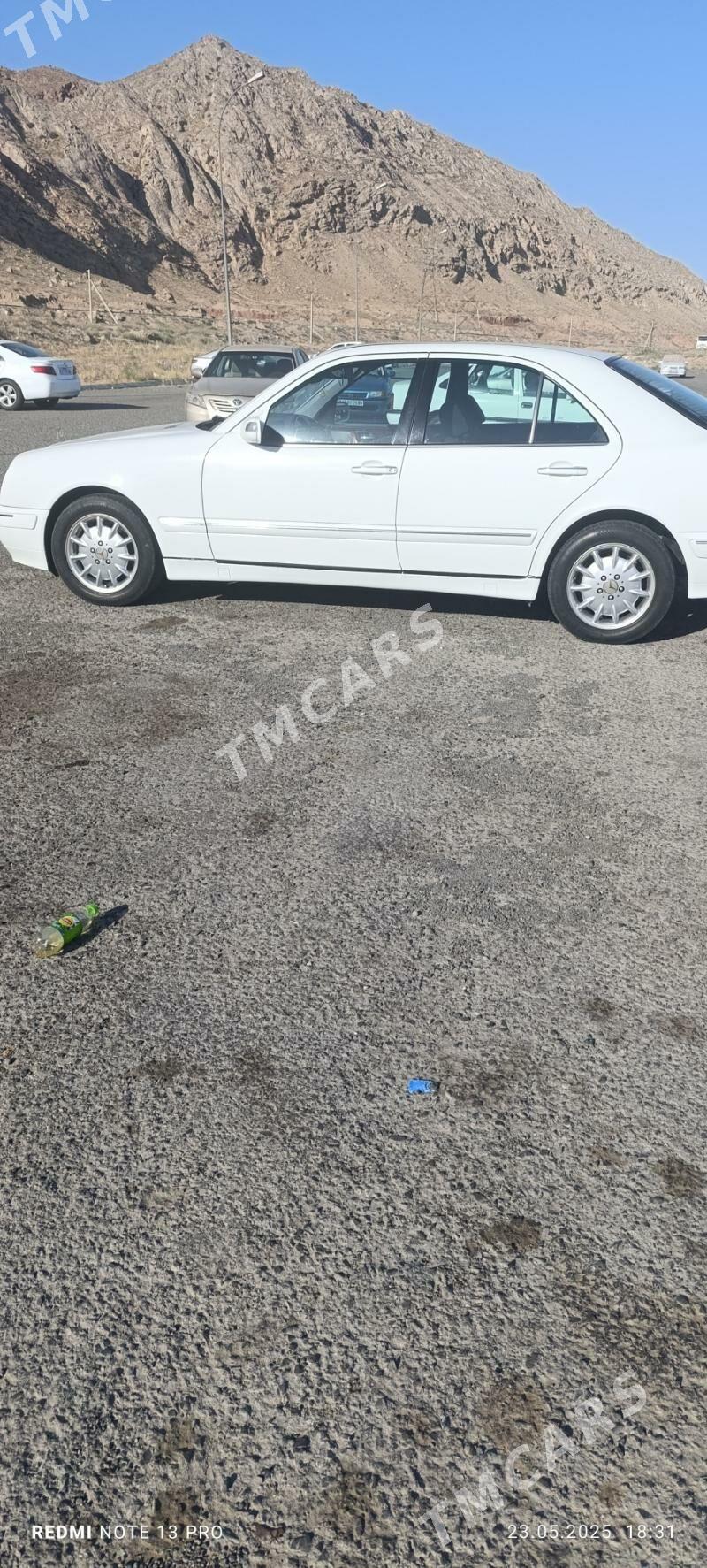Mercedes-Benz E320 2001 - 115 000 TMT - Türkmenbaşy - img 4