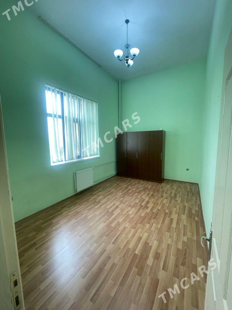 3 ком Подвойская 4 этаж - Aşgabat - img 5
