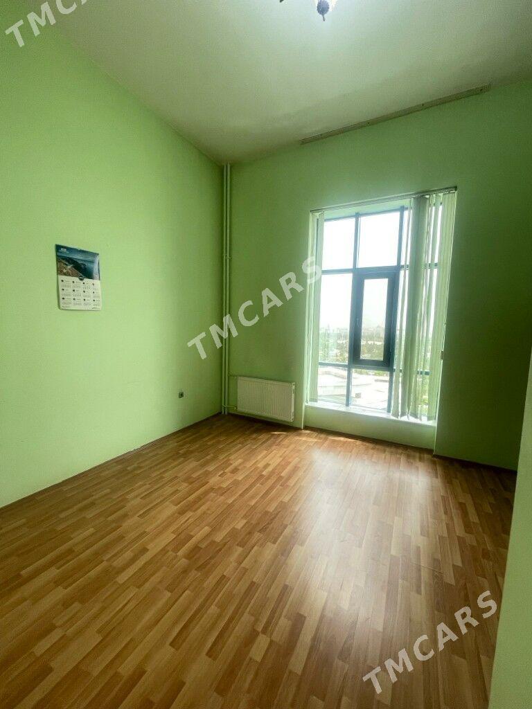 3 ком Подвойская 4 этаж - Aşgabat - img 3