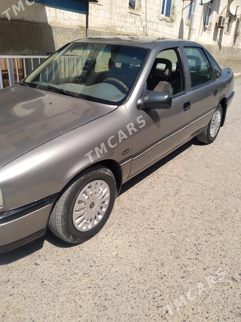 Opel Vectra 1990 - 30 000 TMT - Magdanly - img 5