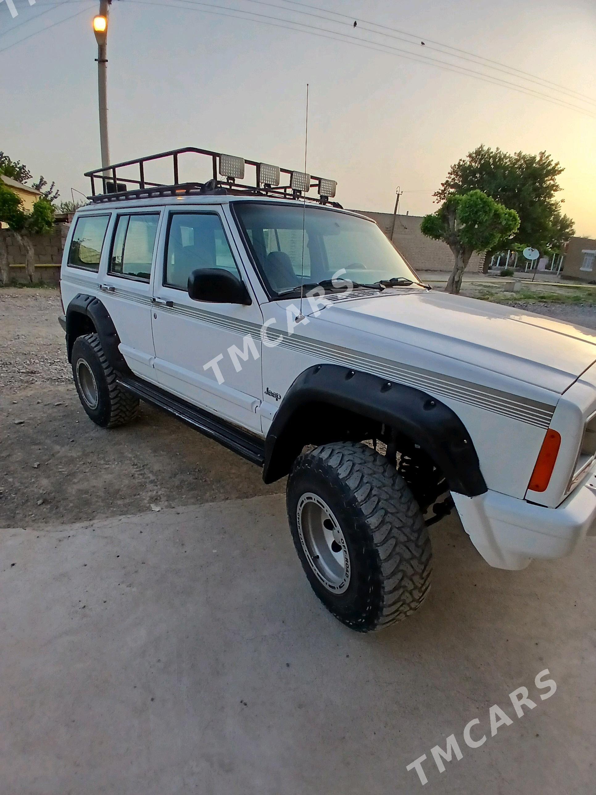 Jeep Cherokee 1998 - 90 000 TMT - Кака - img 3