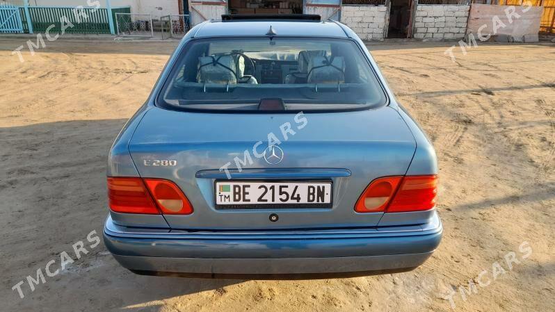 Mercedes-Benz E280 1999 - 80 000 TMT - Эсенгулы - img 2