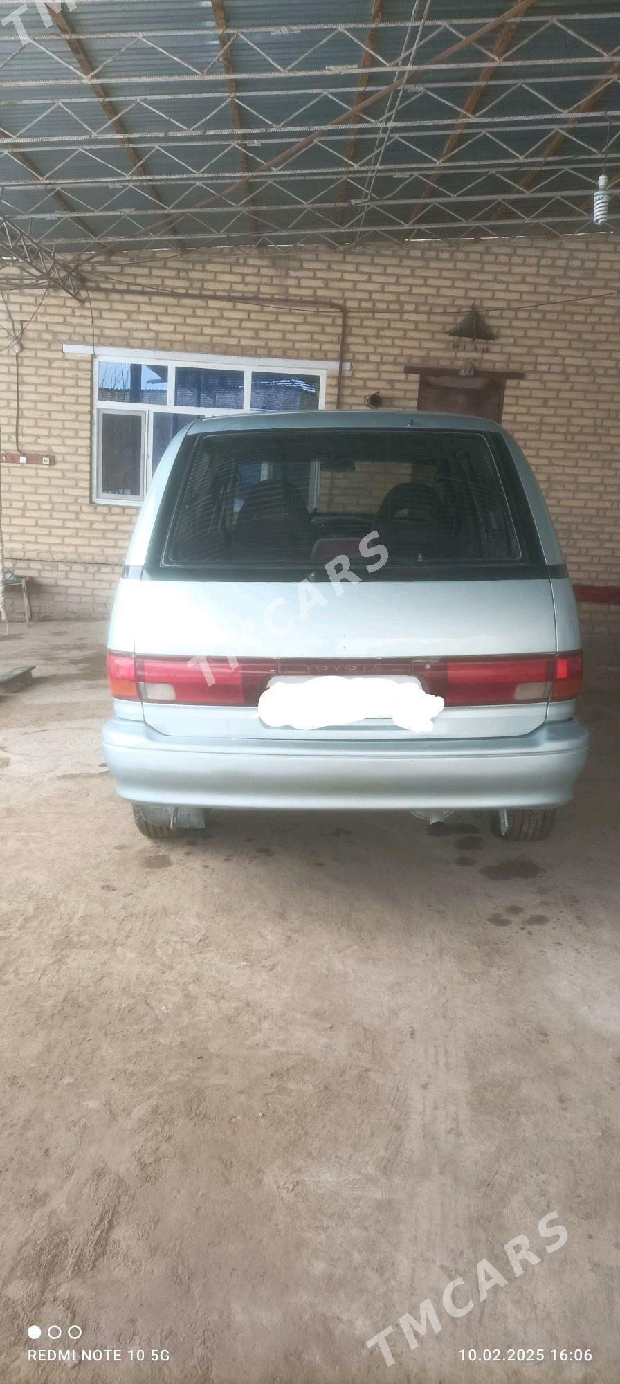 Toyota Previa 1993 - 65 000 TMT - Халач - img 5