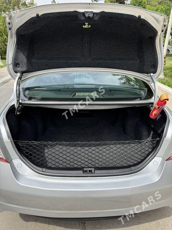 Toyota Camry 2010 - 220 000 TMT - Мары - img 10