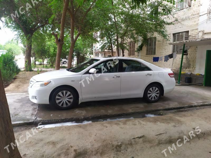 Toyota Camry 2010 - 157 000 TMT - Aşgabat - img 3