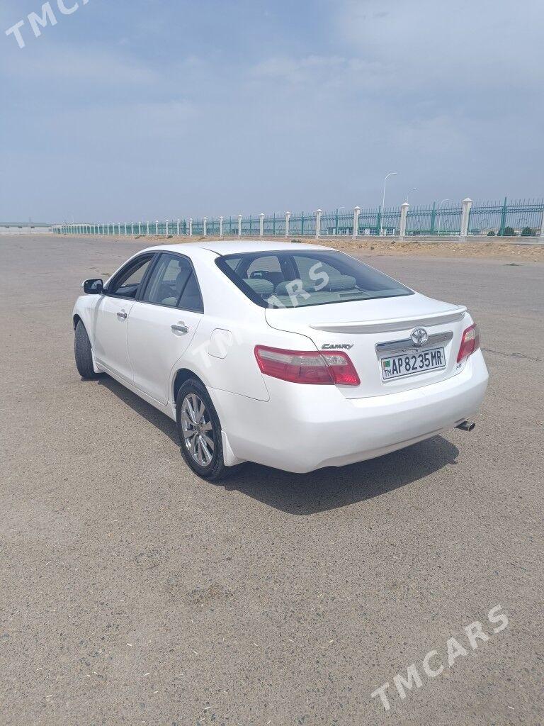 Toyota Camry 2008 - 130 000 TMT - Мары - img 3