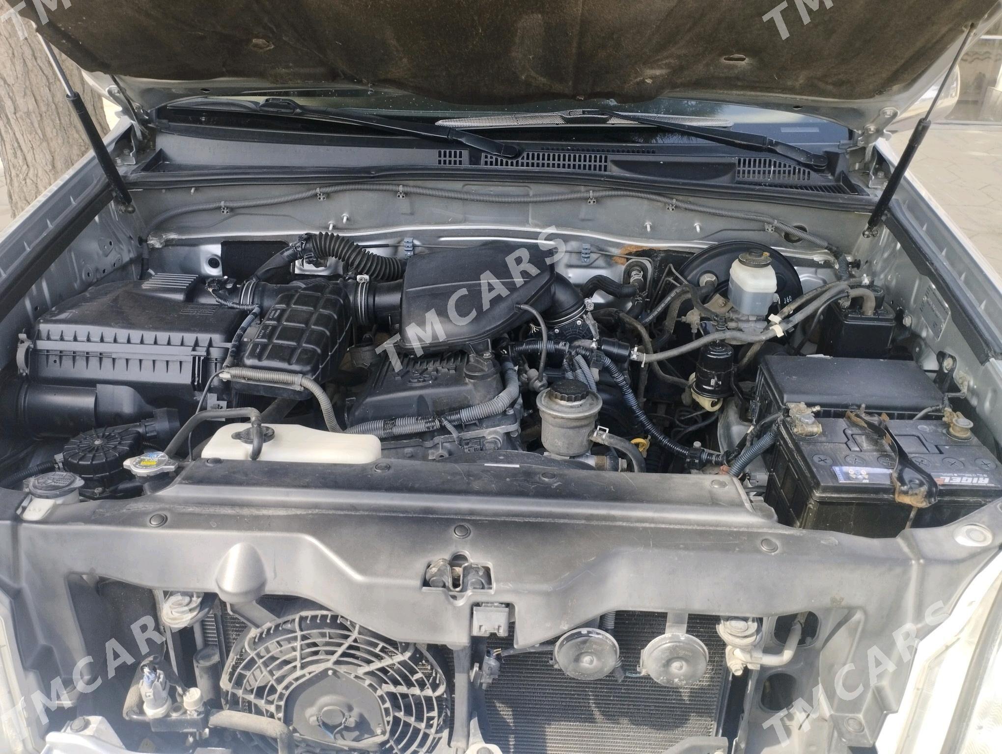 Toyota Land Cruiser Prado 2005 - 360 000 TMT - Дянев - img 8