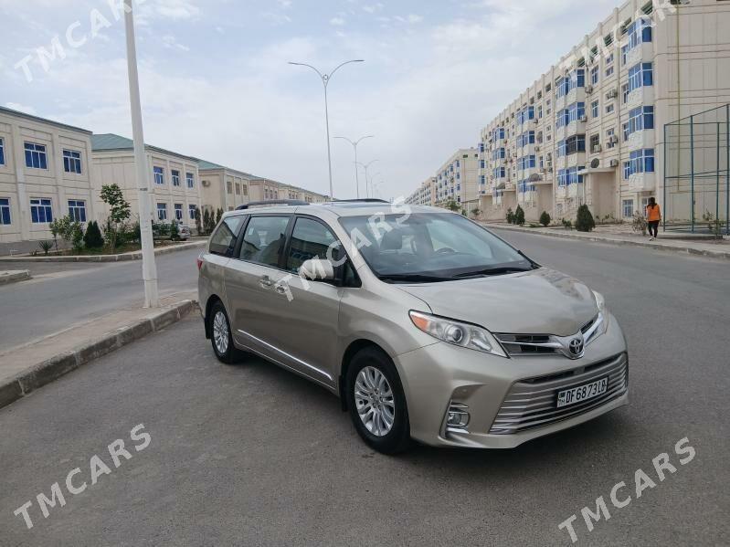 Toyota Sienna 2015 - 345 000 TMT - Дянев - img 4