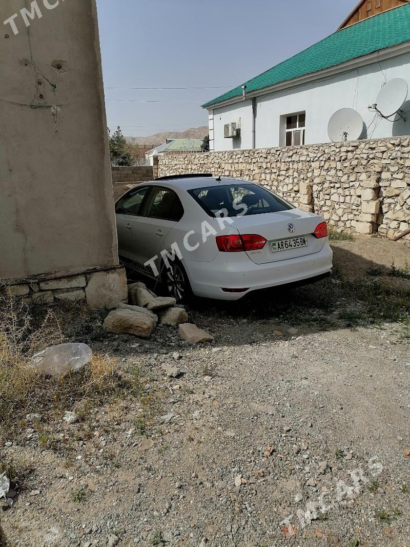 Volkswagen Jetta 2014 - 140 000 TMT - Türkmenbaşy - img 5