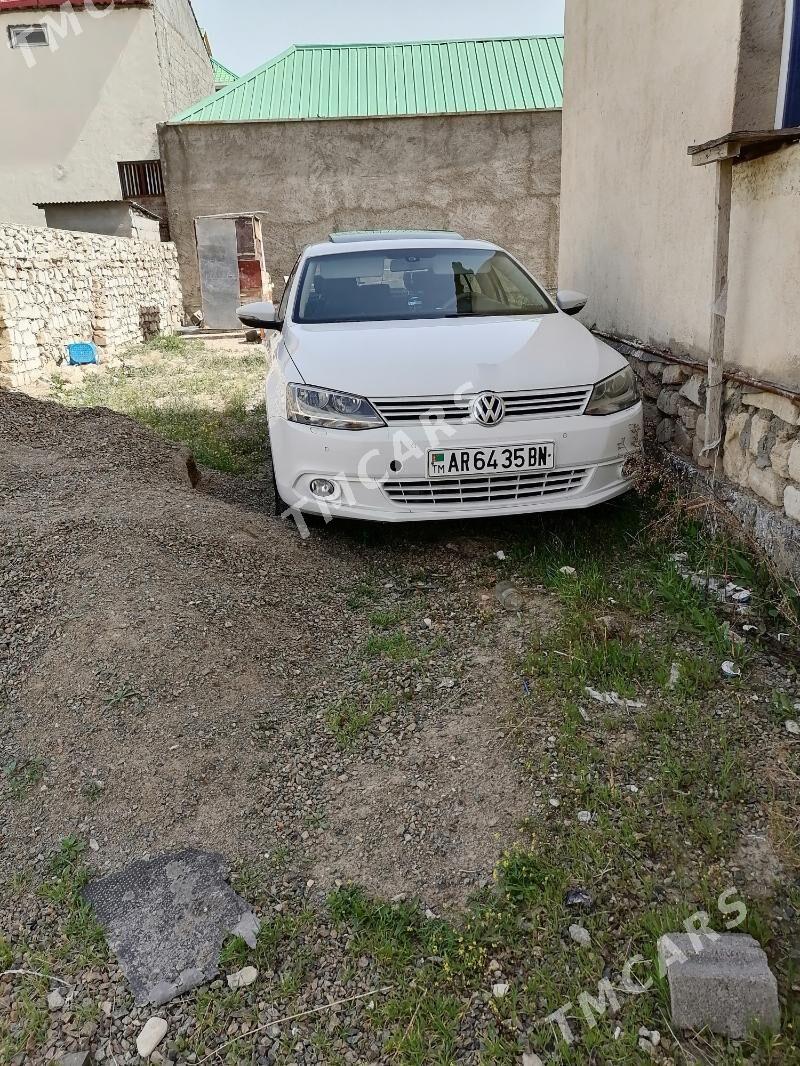 Volkswagen Jetta 2014 - 140 000 TMT - Türkmenbaşy - img 9