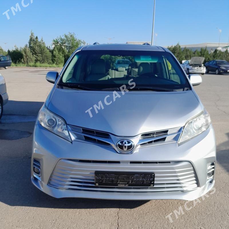 Toyota Sienna 2016 - 400 000 TMT - Gurbansoltan Eje - img 5
