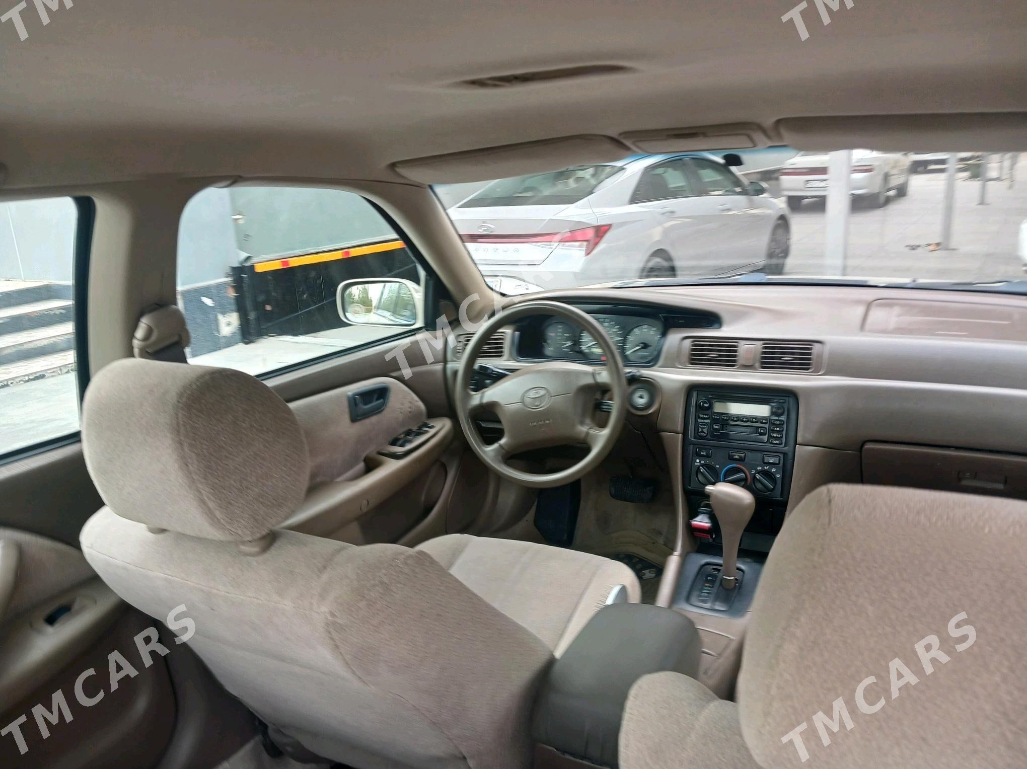 Toyota Camry 2001 - 128 000 TMT - Mary - img 5
